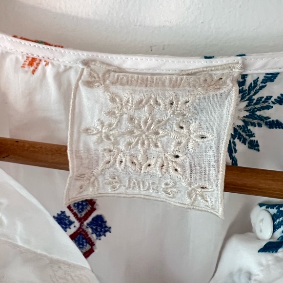Johnny Was Louanne Embroidered Top - Picture 4 of 4